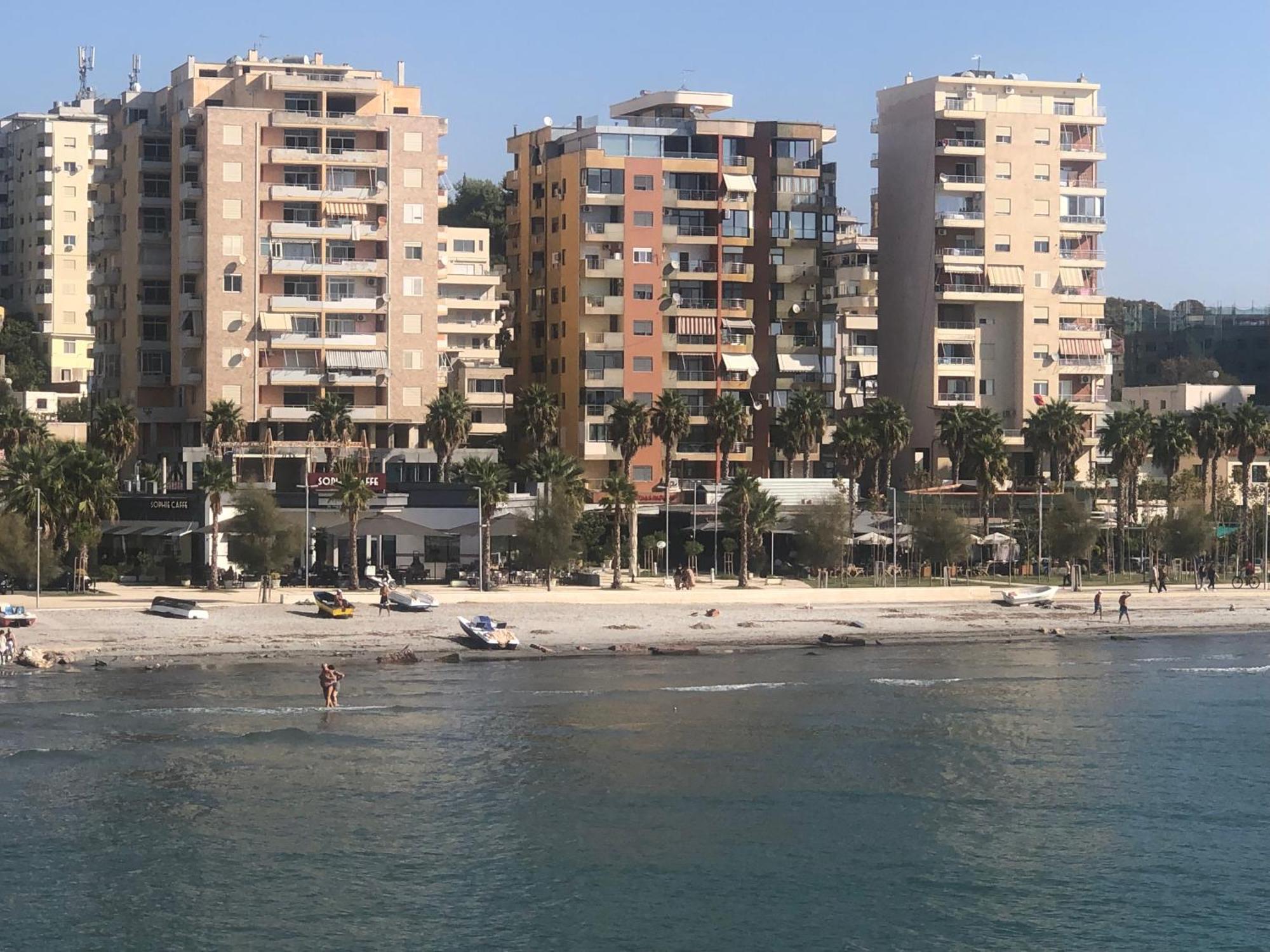Vollga Four Seasons Apartment دراس المظهر الخارجي الصورة